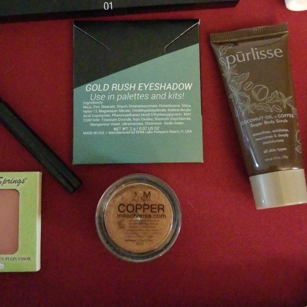Ipsy sample bag - Picture 4 of 5